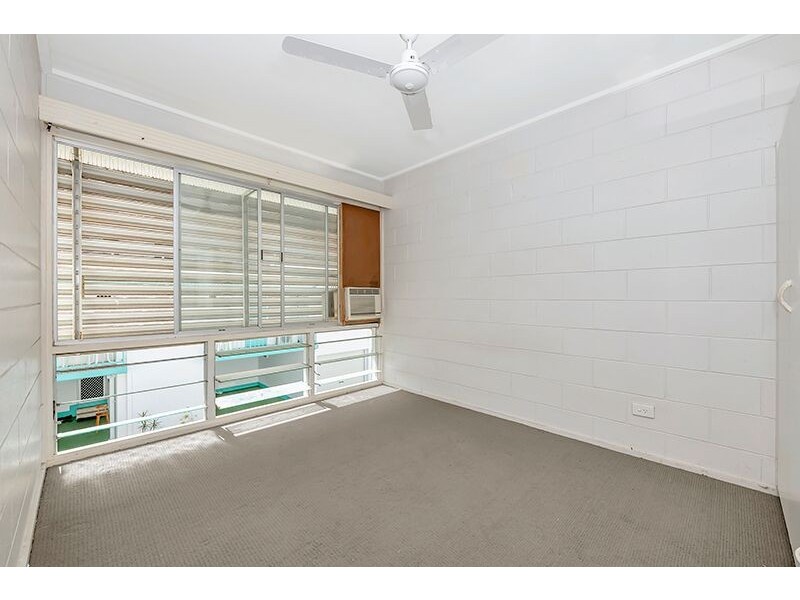 7/104 The Strand, North Ward QLD 4810