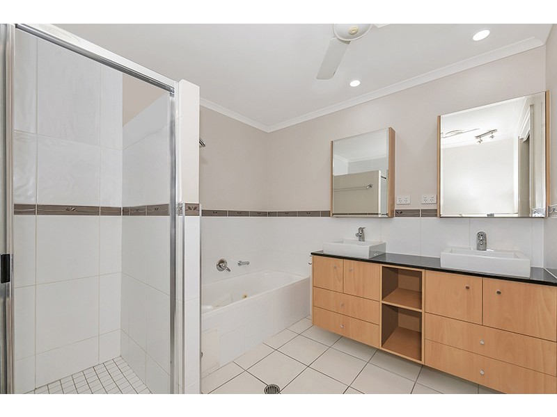 8/13 Little Street, Belgian Gardens QLD 4810