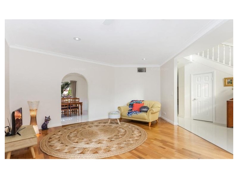 8 Winifred Street, Mundingburra QLD 4812