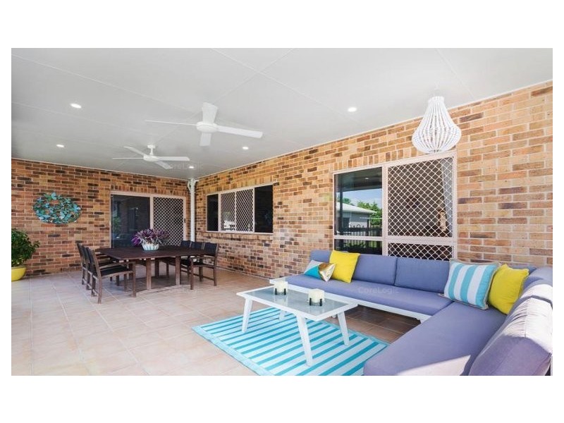 8 Winifred Street, Mundingburra QLD 4812