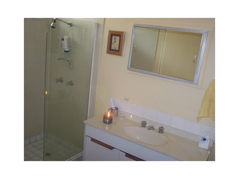 4 Mott Street, Heatley QLD 4814