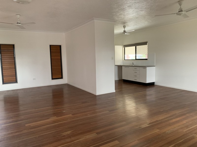 39 Constance Drive, Kelso QLD 4815