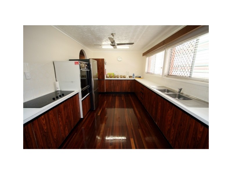 21 Tonkin Street, Heatley QLD 4814