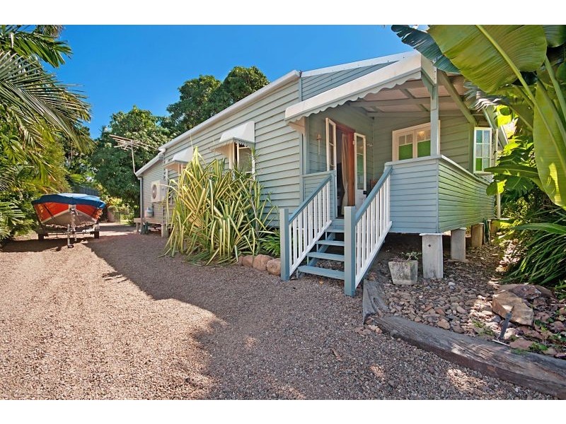 48 Tenth Avenue, Railway Estate QLD 4810