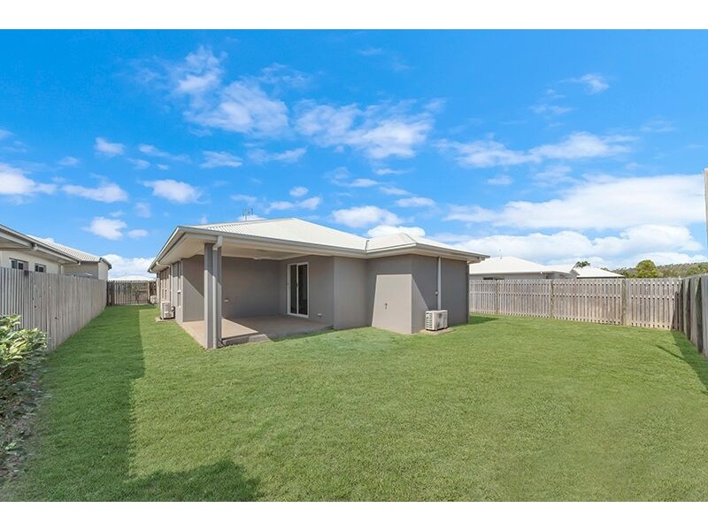 73 Tasman Circuit, Burdell QLD 4818