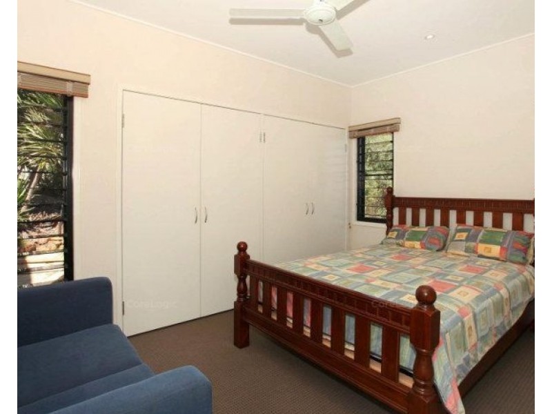 2 Seaview Court, Castle Hill QLD 4810