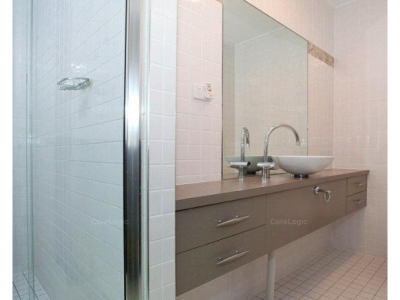 2 Seaview Court, Castle Hill QLD 4810