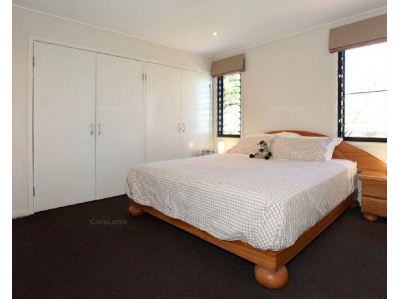 2 Seaview Court, Castle Hill QLD 4810