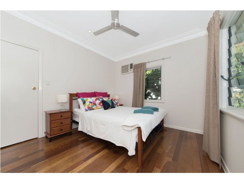 154 Eyre Street, North Ward QLD 4810