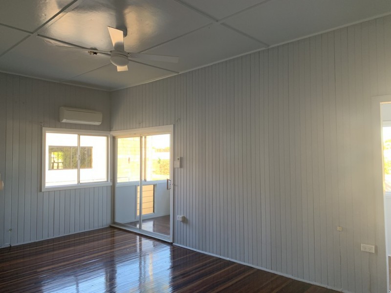 35 Edwards Street, West End QLD 4810