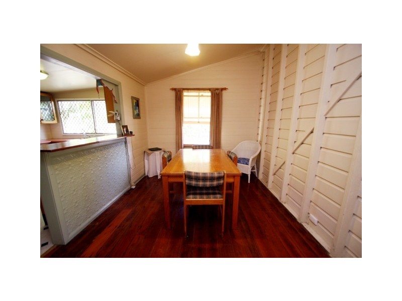 21 Ninth Avenue, Railway Estate QLD 4810