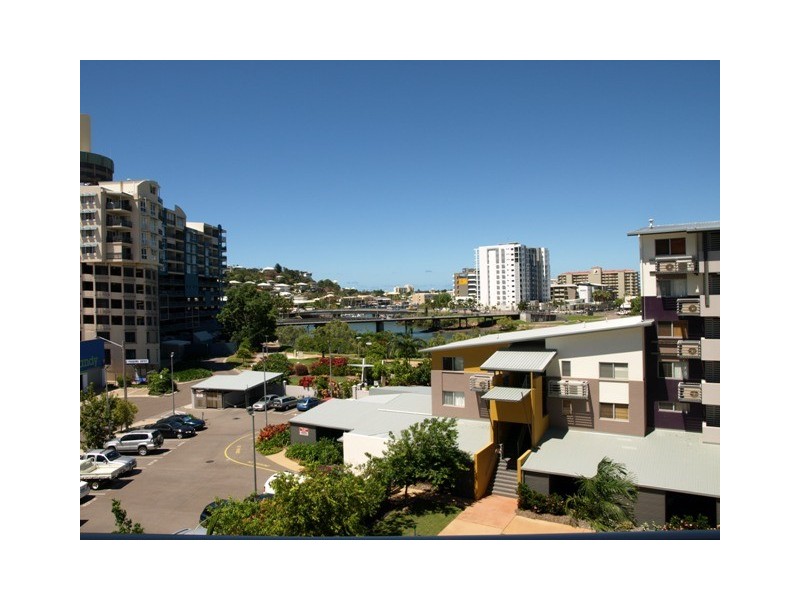 25/51-69 Stanley Street, Townsville QLD 4810