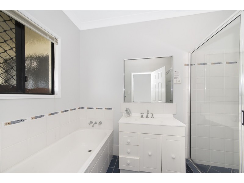 5 Lemonwood Court, Douglas QLD 4814