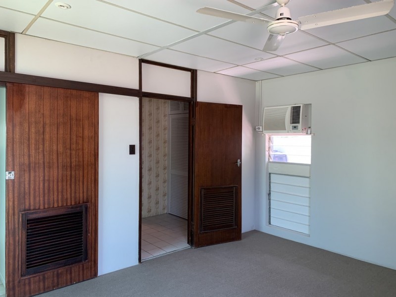 687 Ross River Road, Kirwan QLD 4817