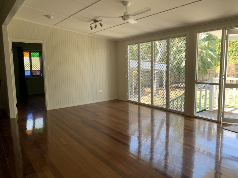 6 Lynam Street, Belgian Gardens QLD 4810