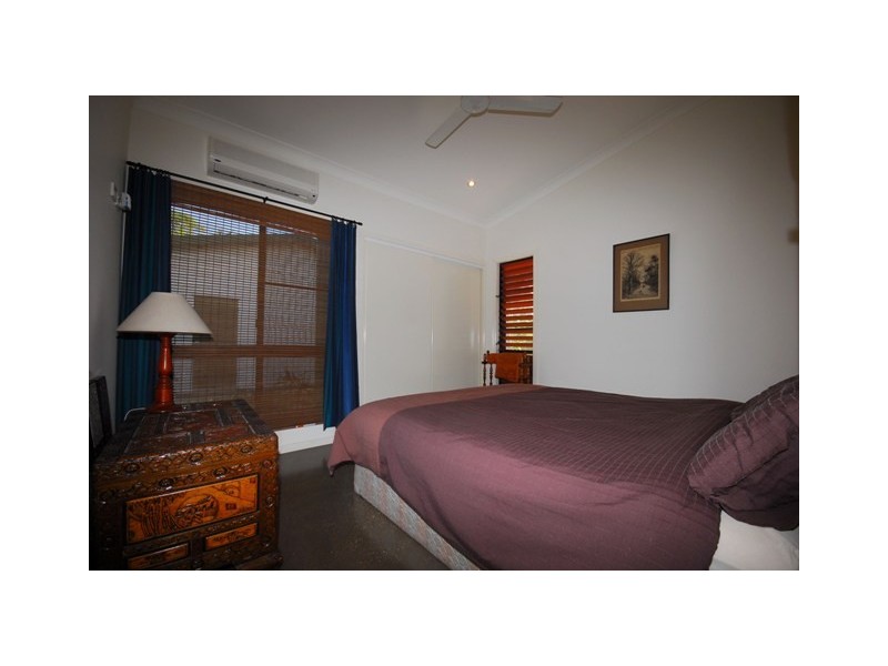 12  Whiting Court, Cungulla QLD 4816