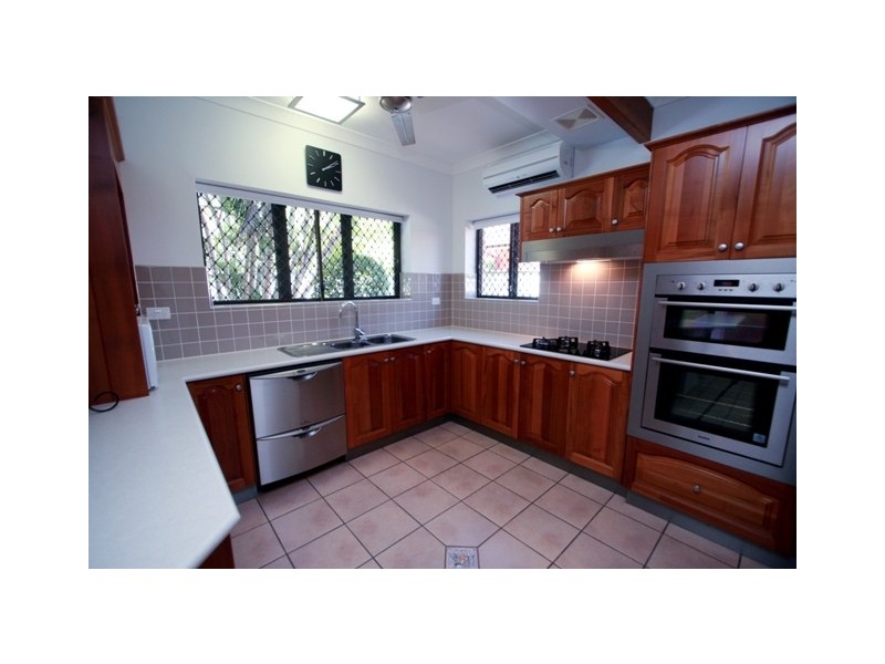11 Norwich Court, Kirwan QLD 4817