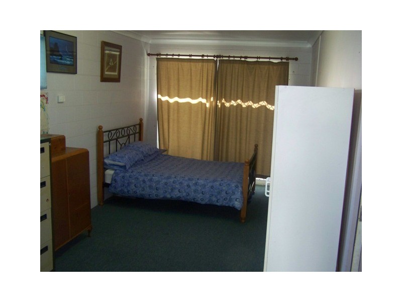 17 St Ives Street, Mount Louisa QLD 4814