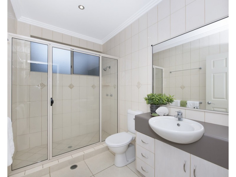 12 Stirling Drive, Castle Hill QLD 4810