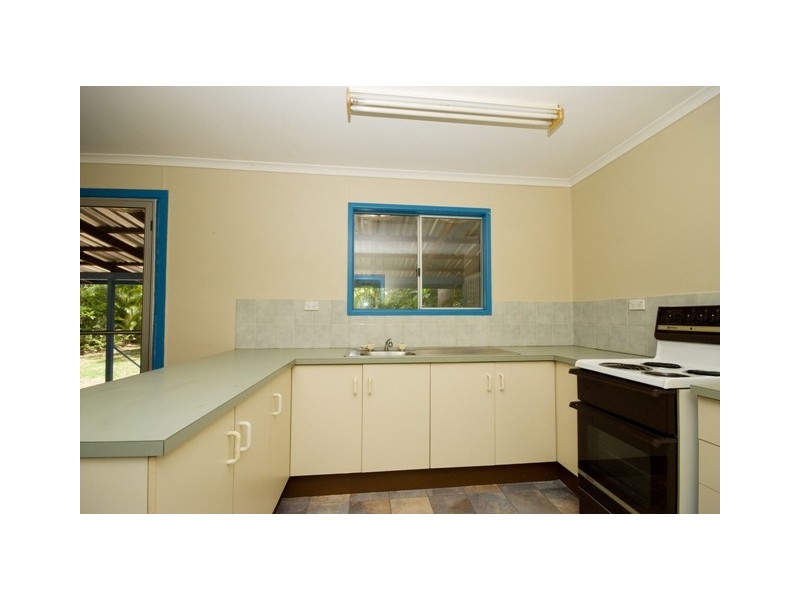 23 Elena Street, Magnetic Island QLD 4819