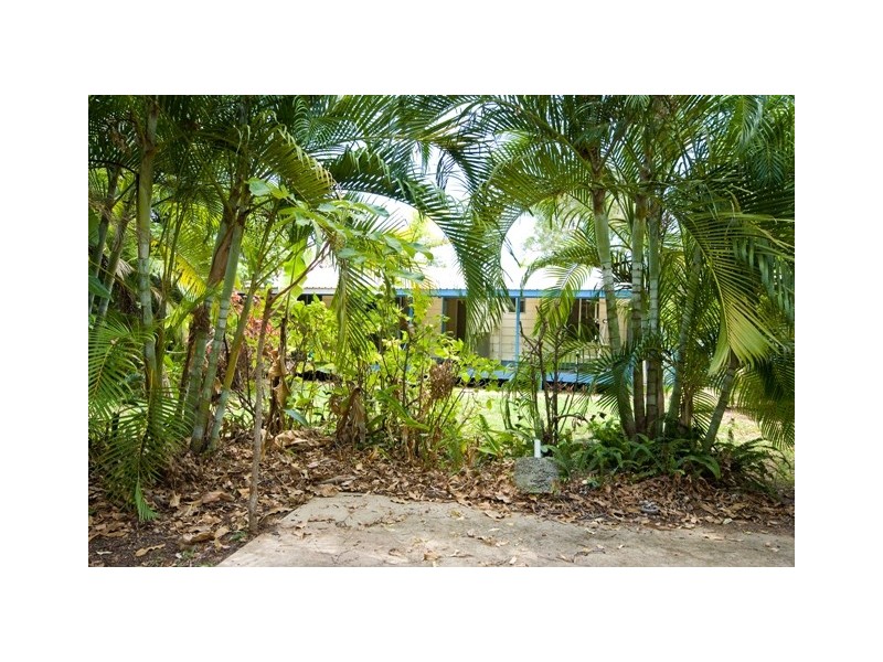 23 Elena Street, Magnetic Island QLD 4819