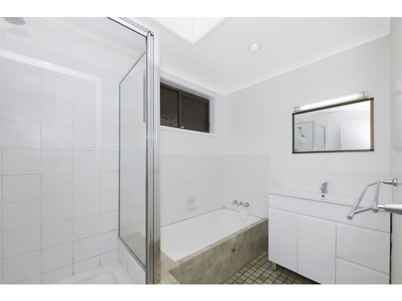 11 Birrahlee Crescent, Kirwan QLD 4817