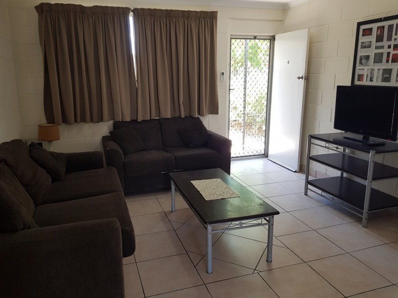 4/35 Punari Street, Currajong QLD 4812