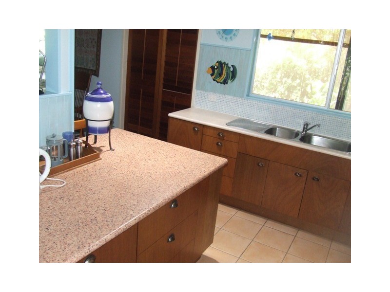 20 Sooning Street, Magnetic Island QLD 4819