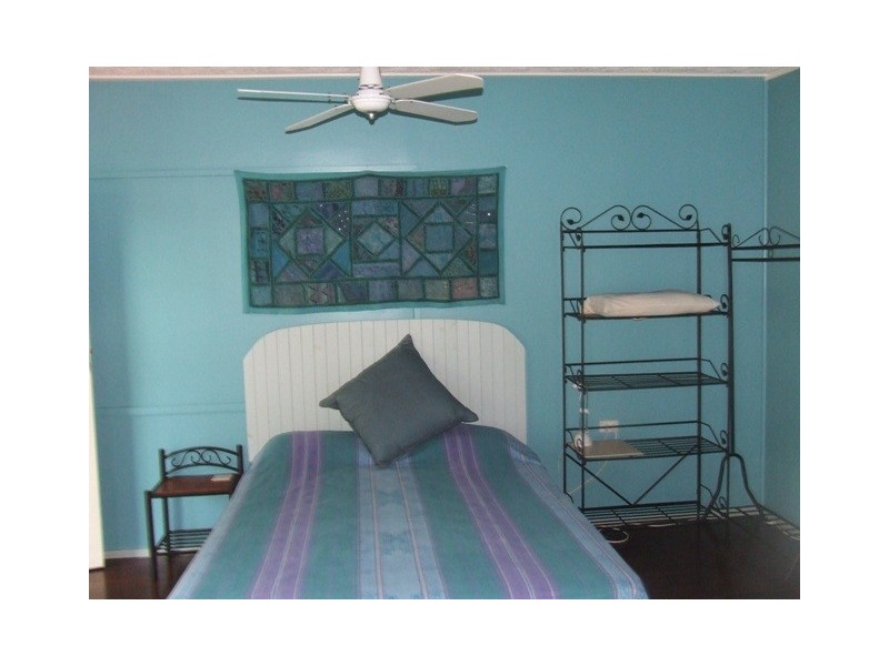 20 Sooning Street, Magnetic Island QLD 4819