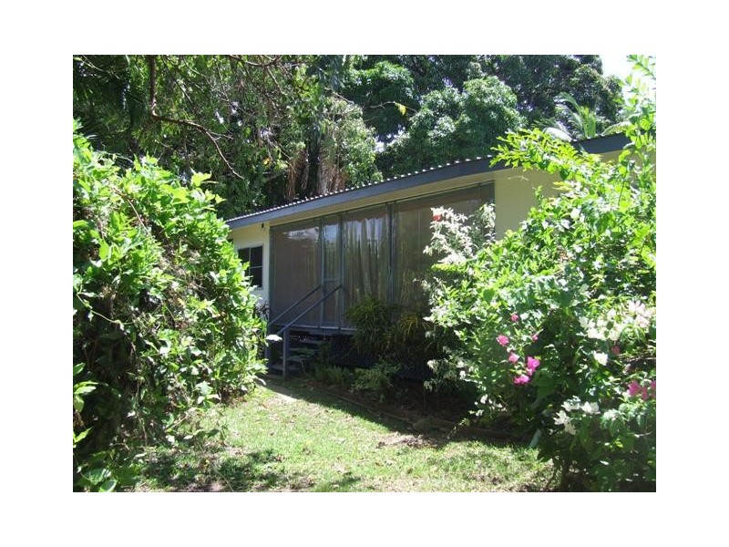 20 Sooning Street, Magnetic Island QLD 4819