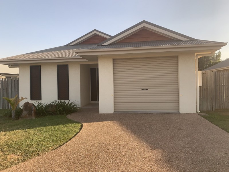 2 Panama Court, Burdell QLD 4818