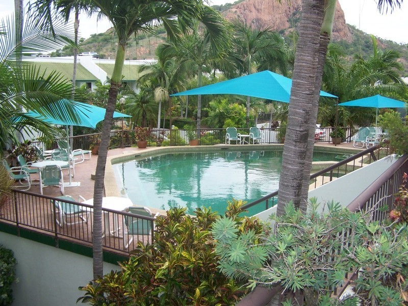 32/15 Hale Street, North Ward QLD 4810