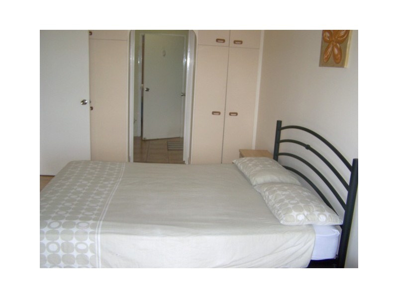 32/15 Hale Street, North Ward QLD 4810