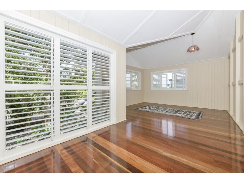 12 Kitchener, Pimlico QLD 4812