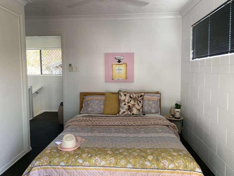 2/51 Ninth Avenue, Railway Estate QLD 4810