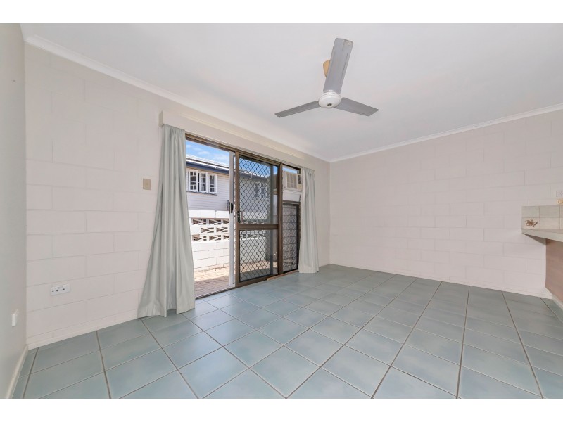 2/31 Granville Street, Pimlico QLD 4812