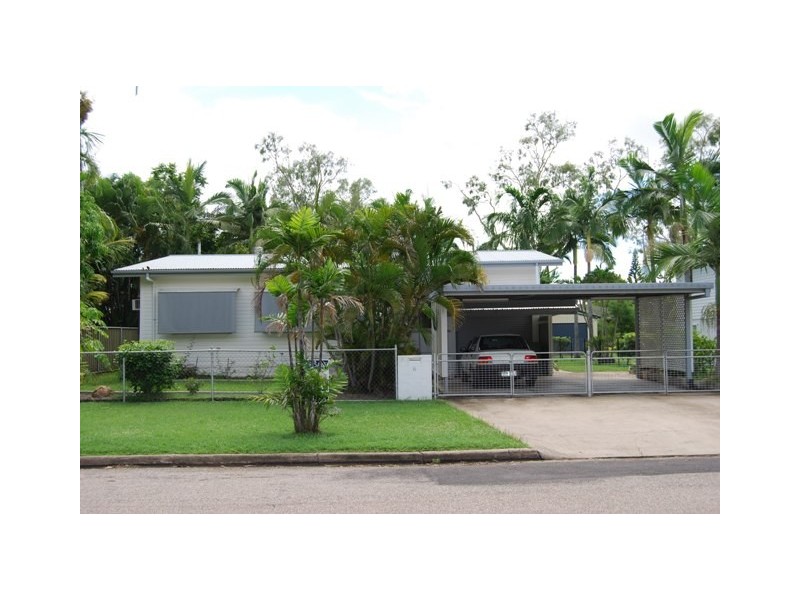 6 McLean Street, Gulliver QLD 4812