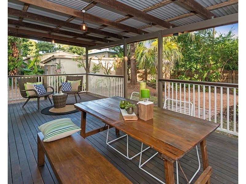 144 Francis Street, West End QLD 4810