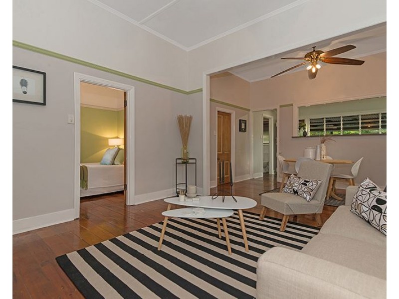 144 Francis Street, West End QLD 4810