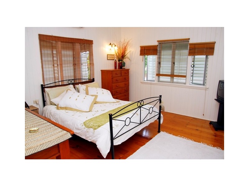 49 Tully Street, South Townsville QLD 4810