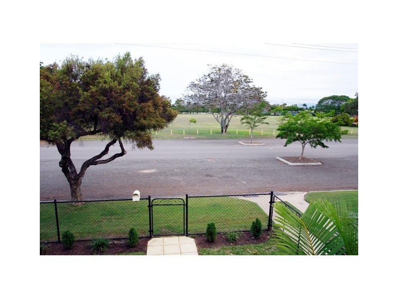 49 Tully Street, South Townsville QLD 4810