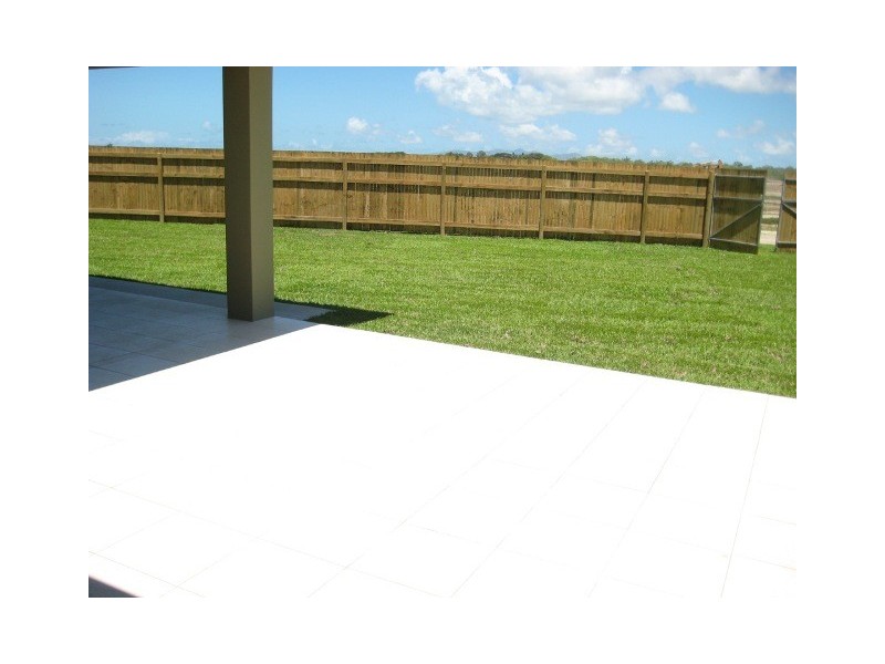 1 Newhaven Place, Idalia QLD 4811