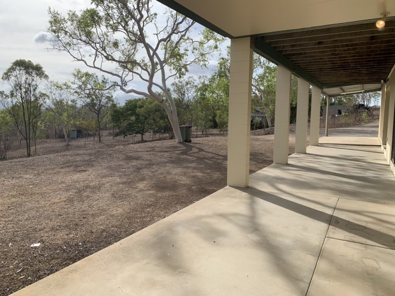 21 Chisholm Trail, Oak Valley QLD 4811