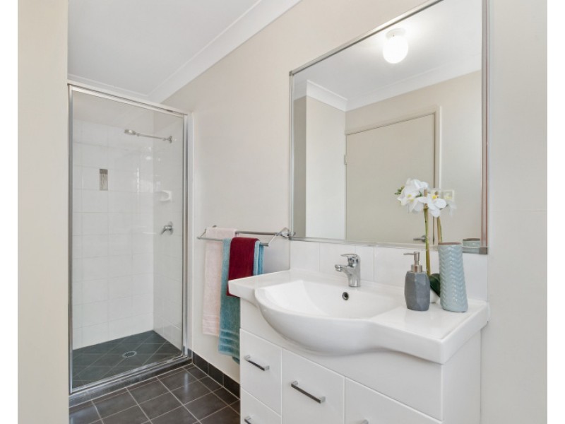 15 Chloe Court, Mount Louisa QLD 4814