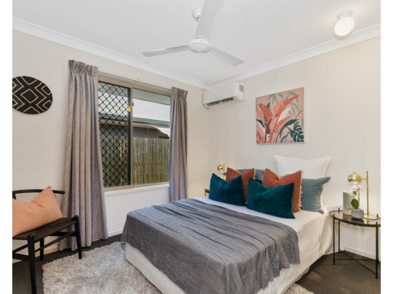 15 Chloe Court, Mount Louisa QLD 4814