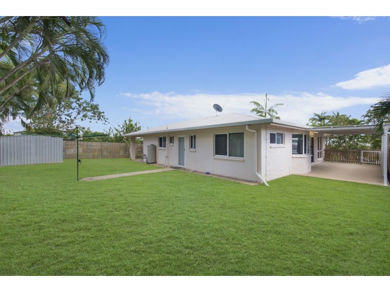 3 Bedrock Court, Mount Louisa QLD 4814