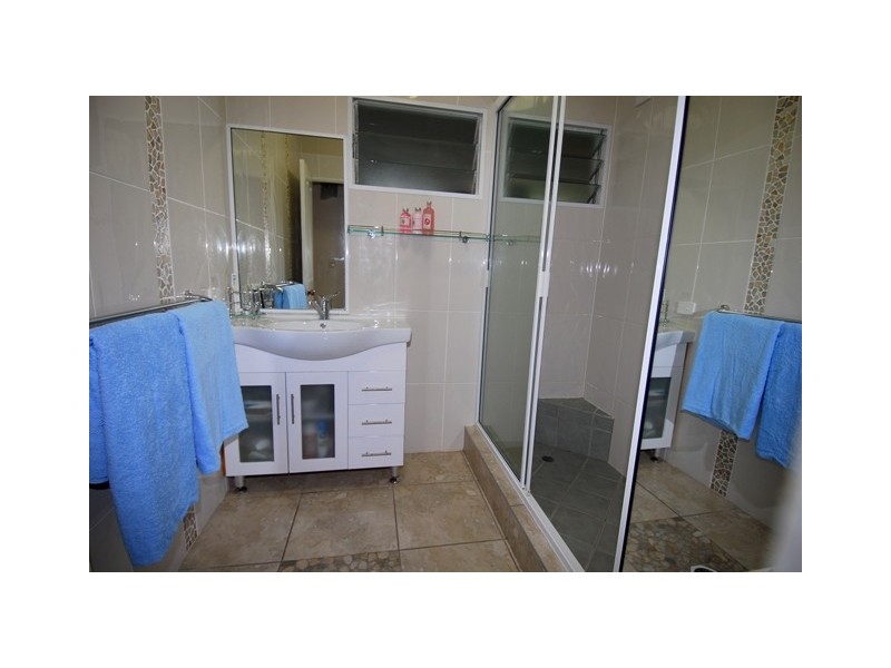 15 Balsam Street, Bushland Beach QLD 4818