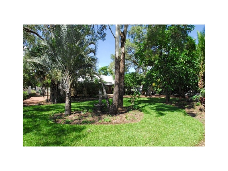 15 Balsam Street, Bushland Beach QLD 4818