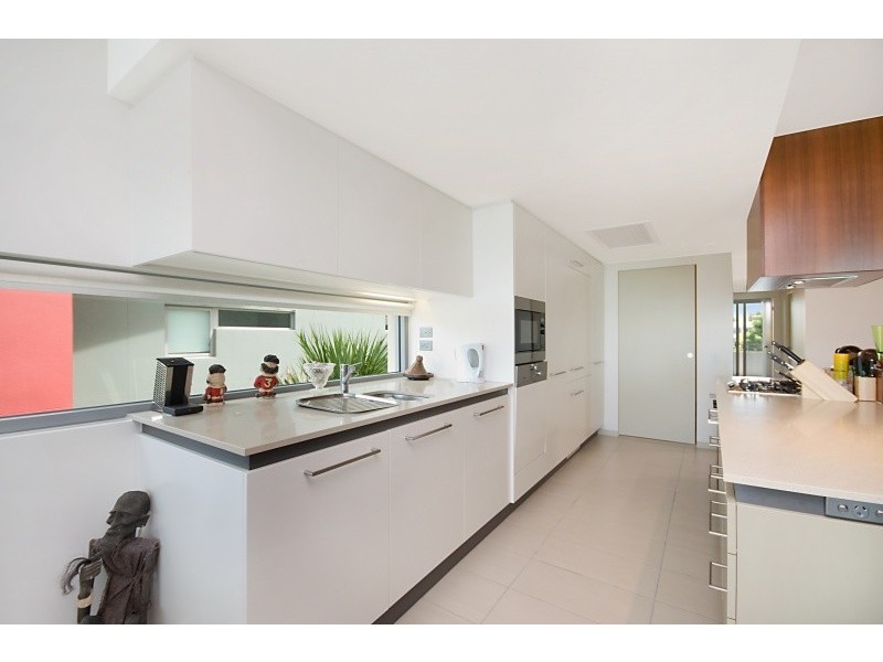 2209/6 Mariners Drive, Townsville City QLD 4810