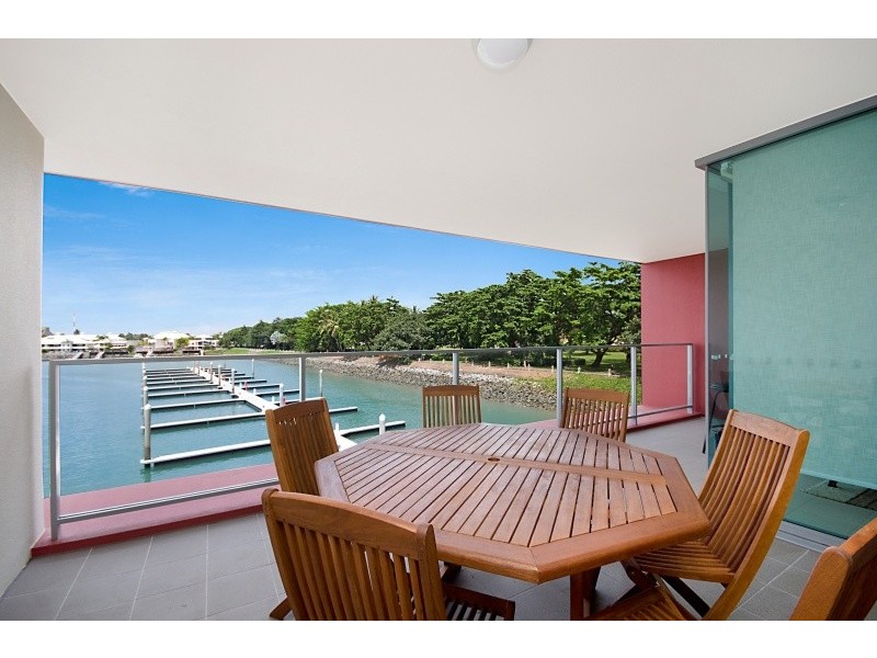2209/6 Mariners Drive, Townsville City QLD 4810